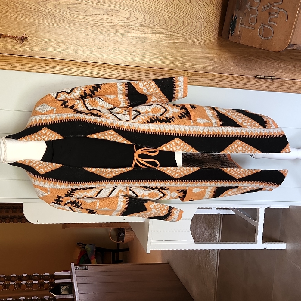 Bibi Aztec sweater Size S